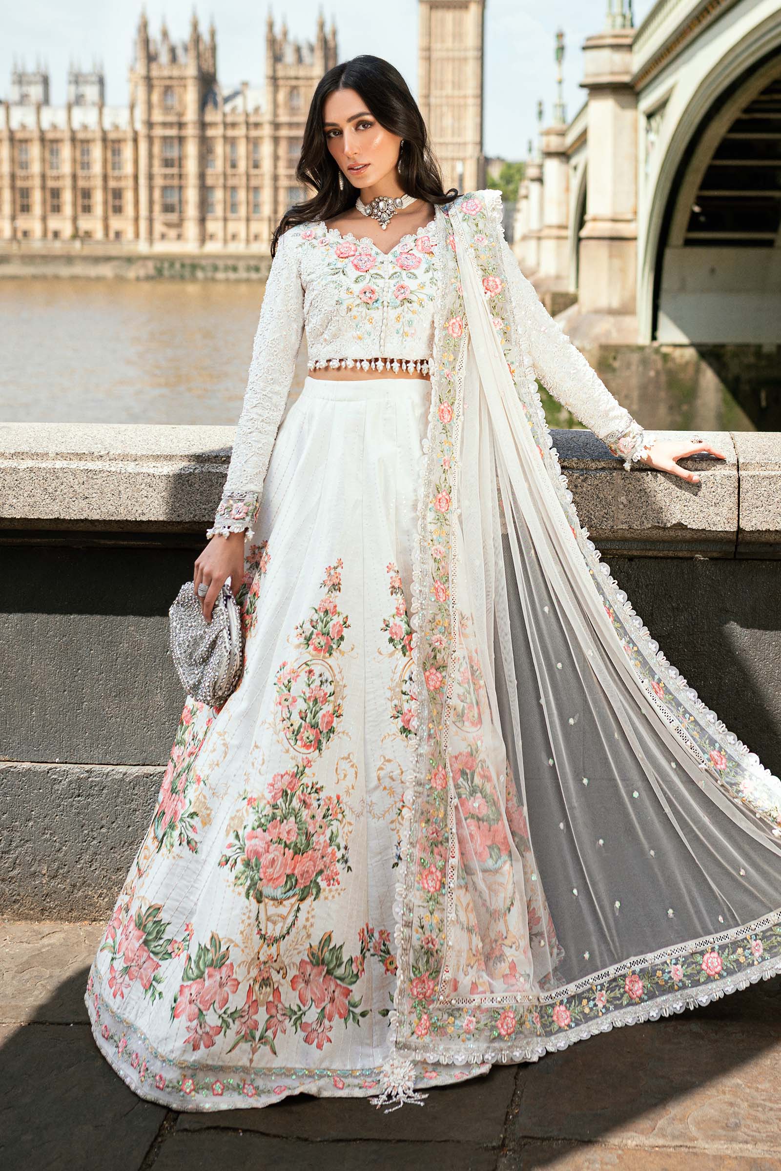 Embroidered Raw Silk Suit-02