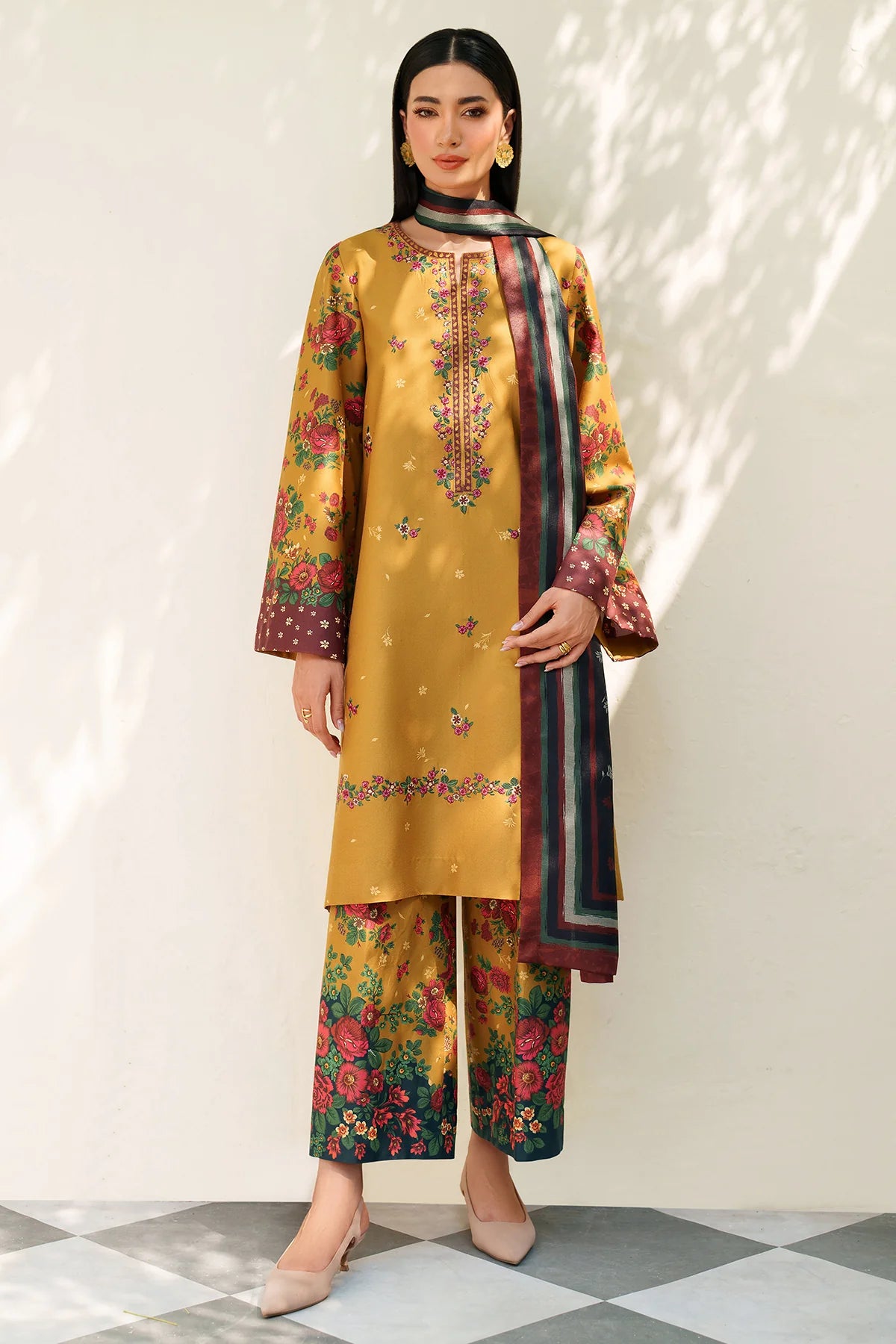 EMBROIDERED PREMIUM VISCOSE UW-0177