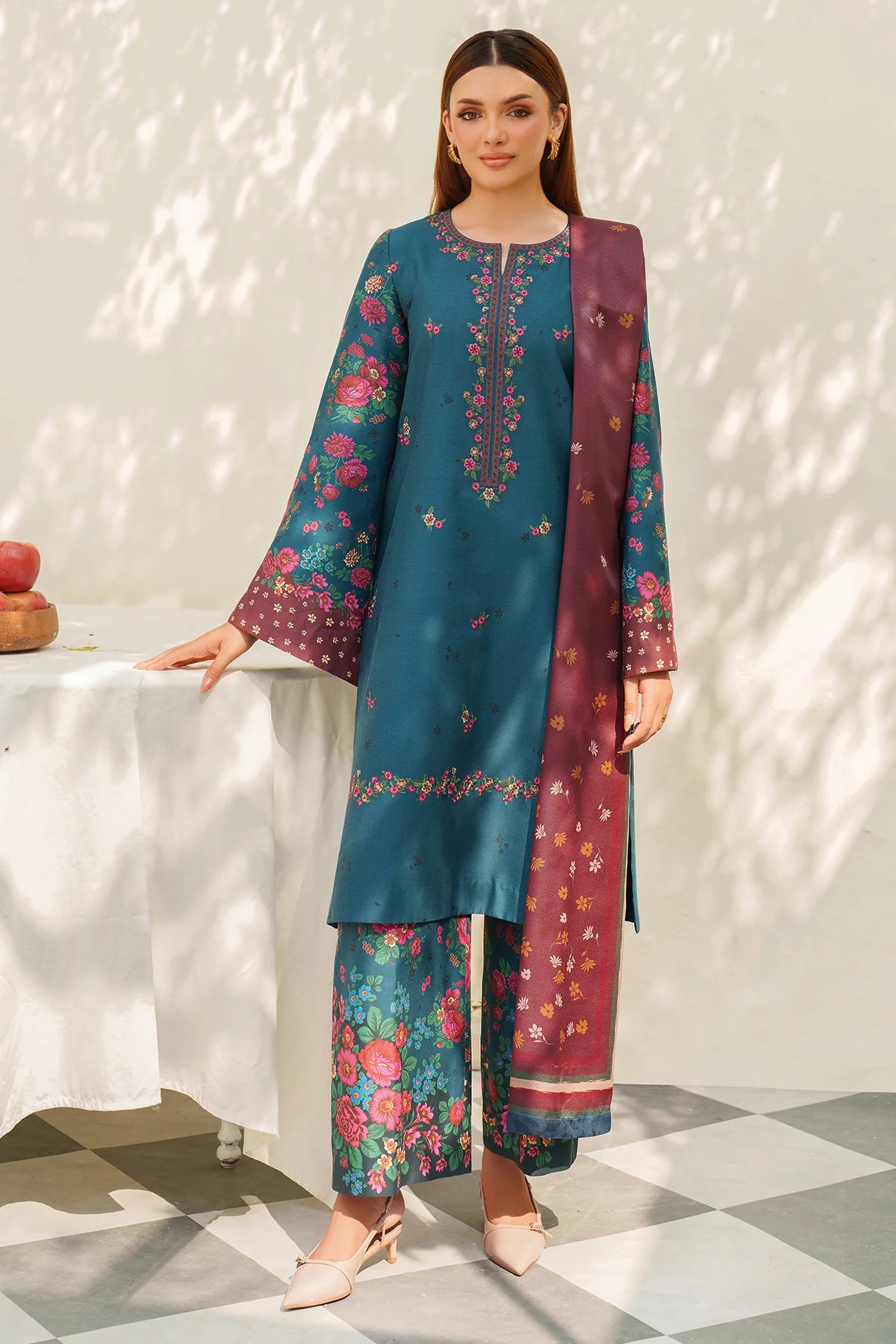 EMBROIDERED PREMIUM VISCOSE UW-0178