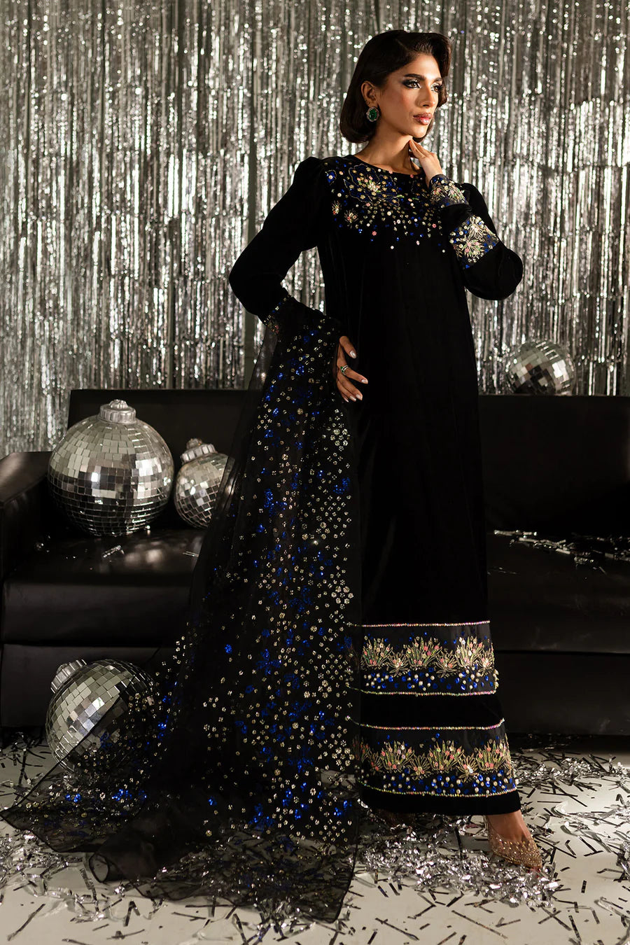 𝑻𝒊𝒏𝒚 𝑻𝒘𝒊𝒏𝒌𝒍𝒆𝒔 - TW-08