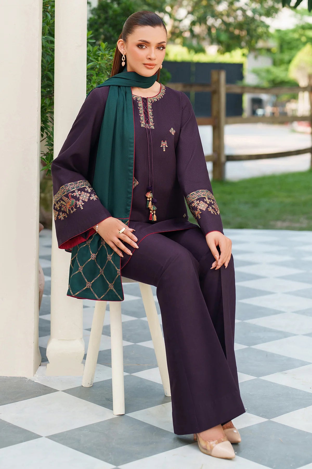 EMBROIDERED KHADDAR UW-0189