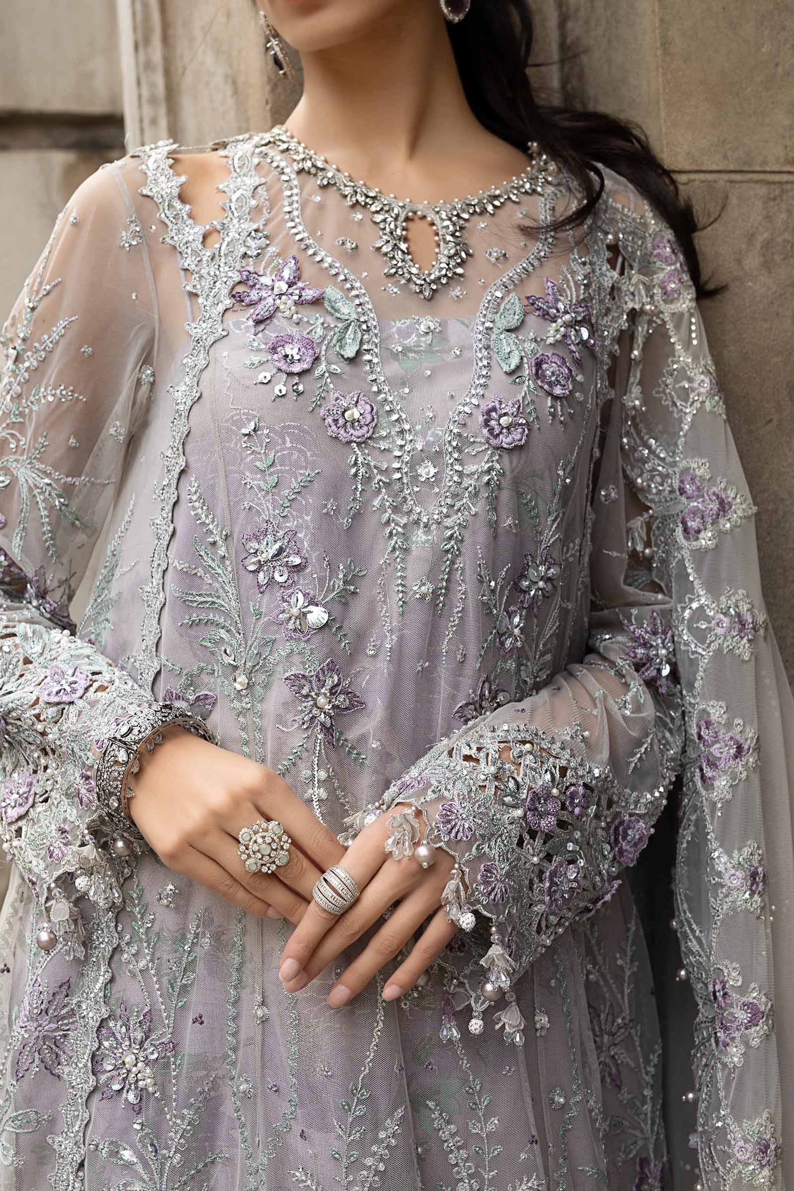 Embroidered Net Suit-07