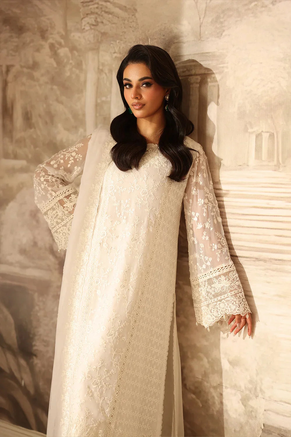 AZURE- Pearl Whisper